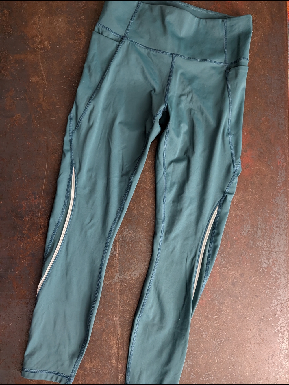 Teal High-Waist Active Leggings with Side Pockets